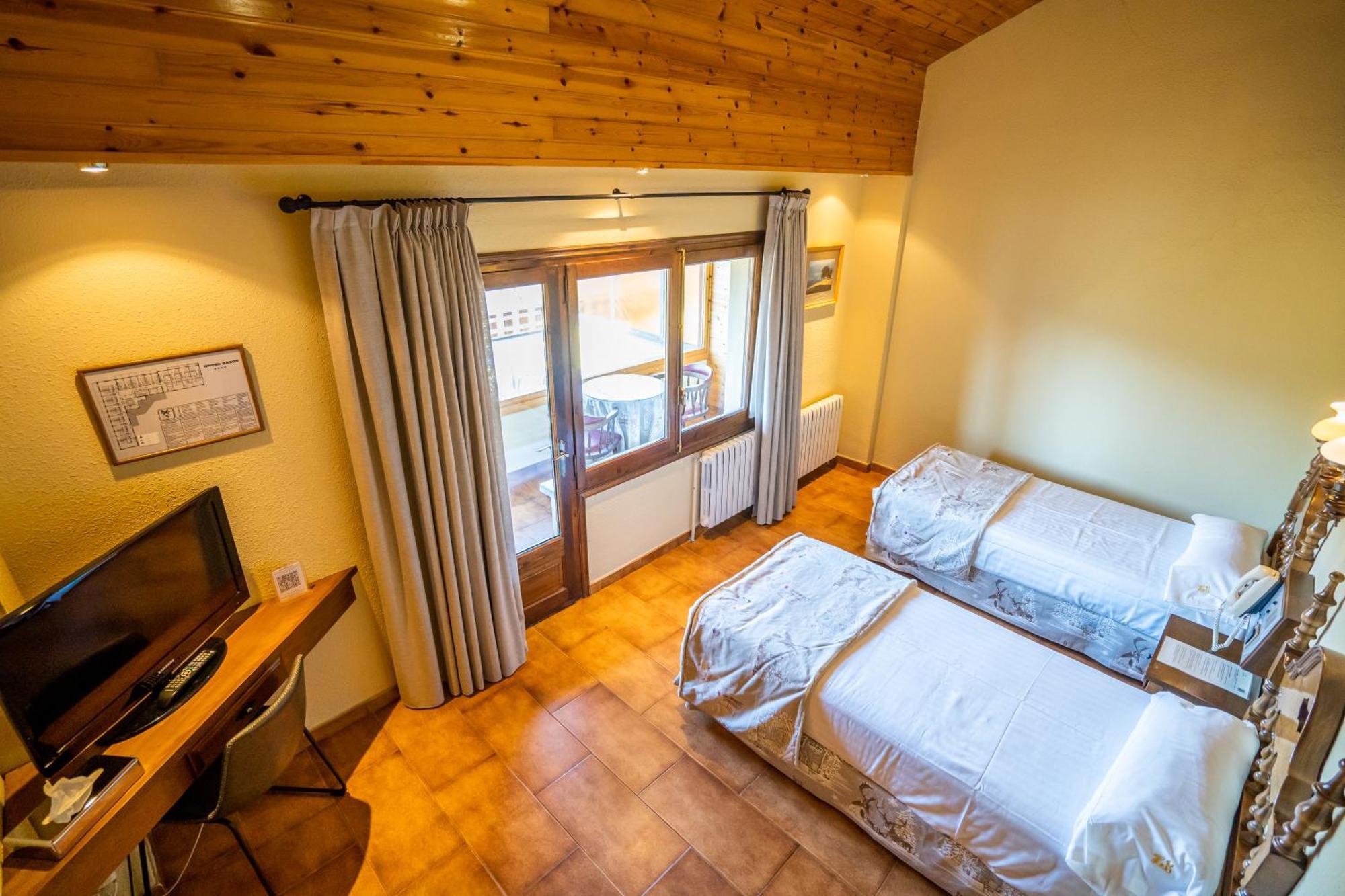 Abba Ordino Babot Hotel חדר תמונה